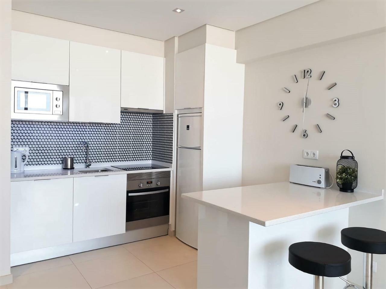 Abmar- Por-Do-Sol, Vista Mar, Remodelado, Wifi, 80Mt Praia Quarteira Ngoại thất bức ảnh